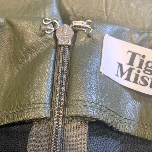 Tiger Mist Low Rise Teddie Pant Olive Size XXS - Picture 6 of 13